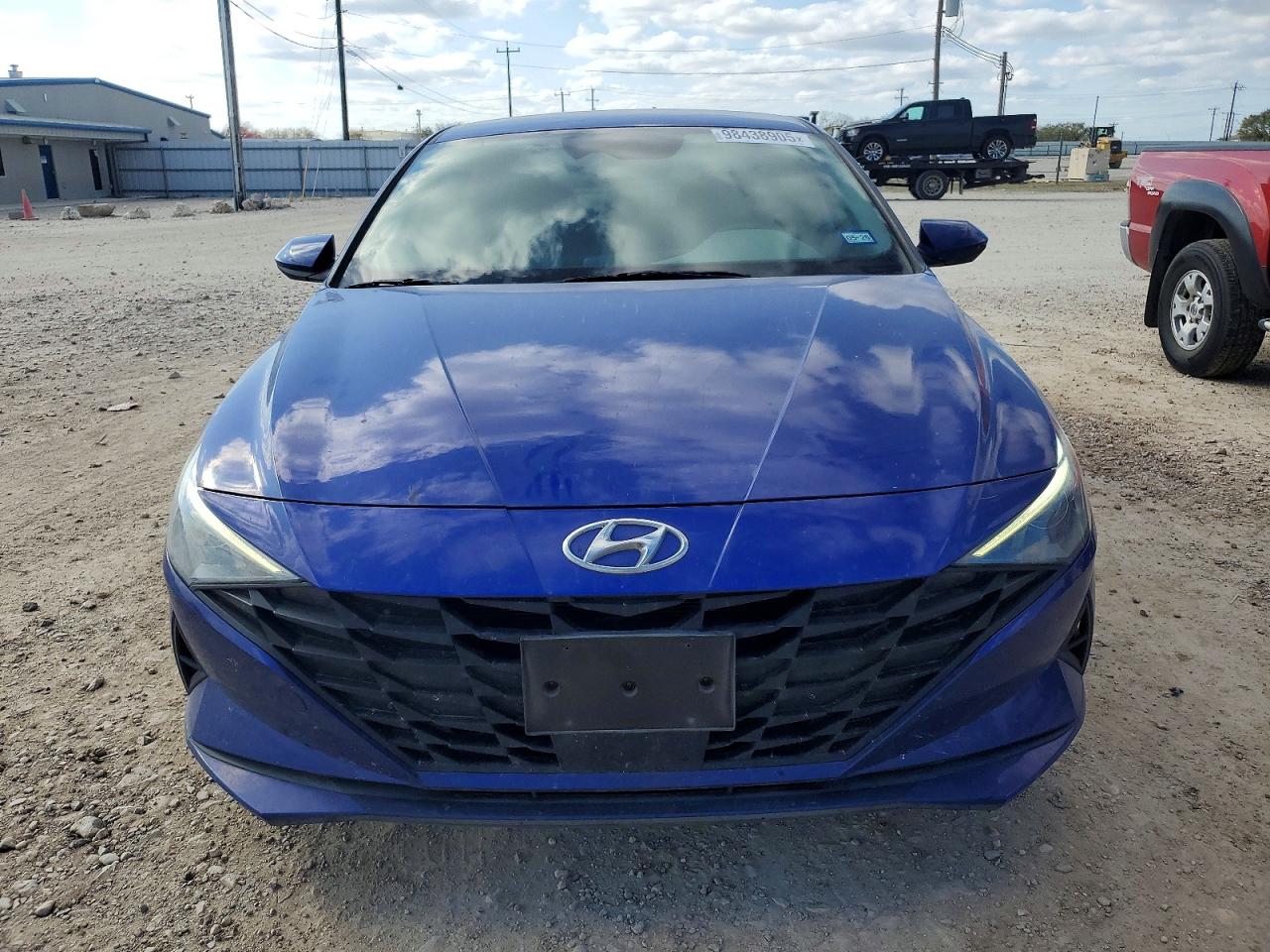2023 HYUNDAI ELANTRA SEL photo 5
