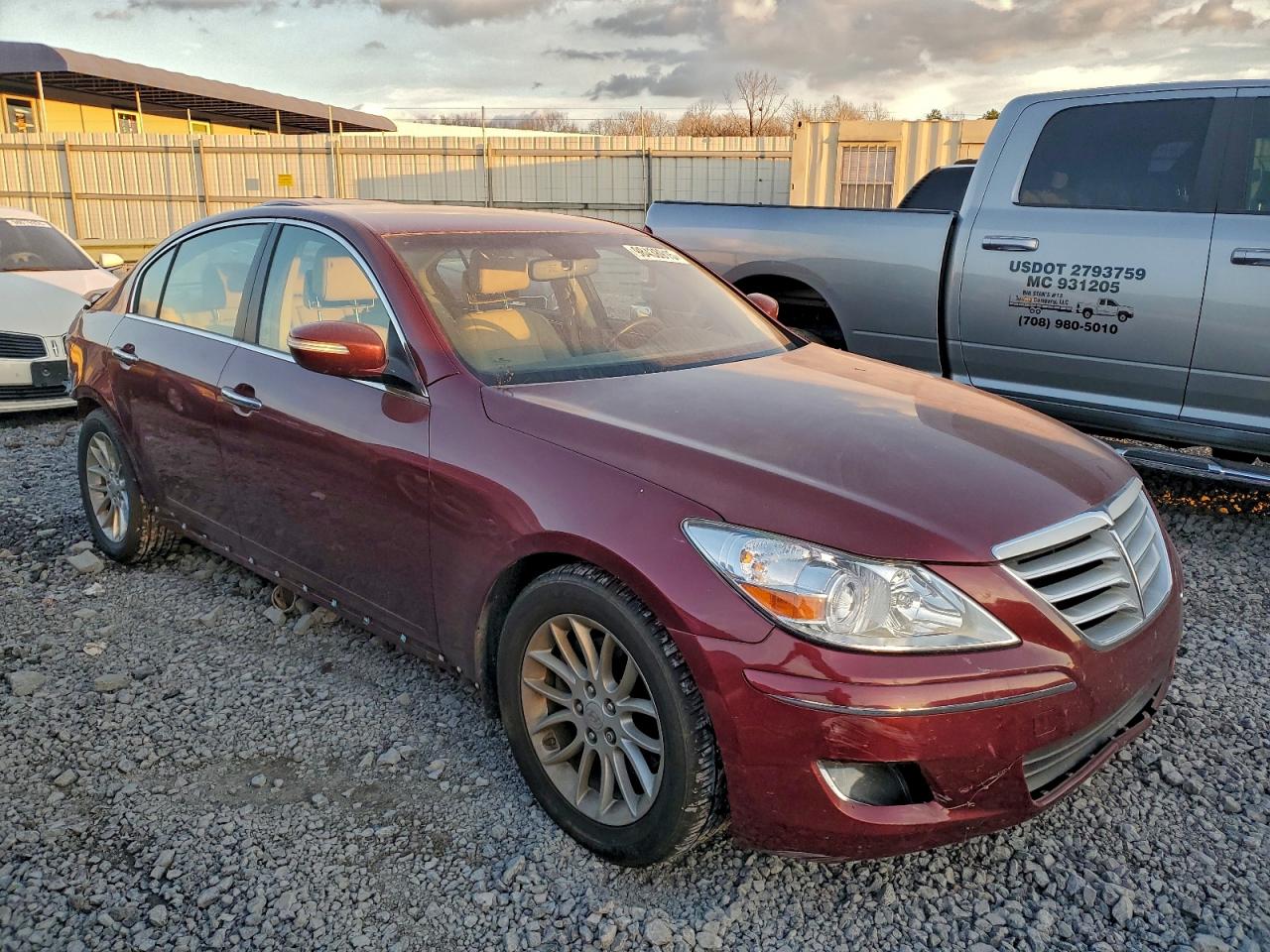 2011 HYUNDAI GENESIS 3.8L photo 4
