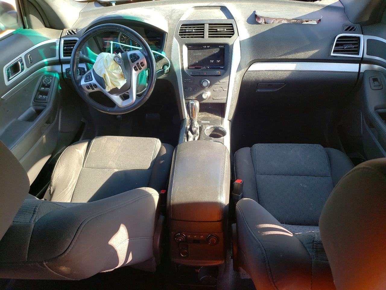 2011 FORD EXPLORER XLT photo 8