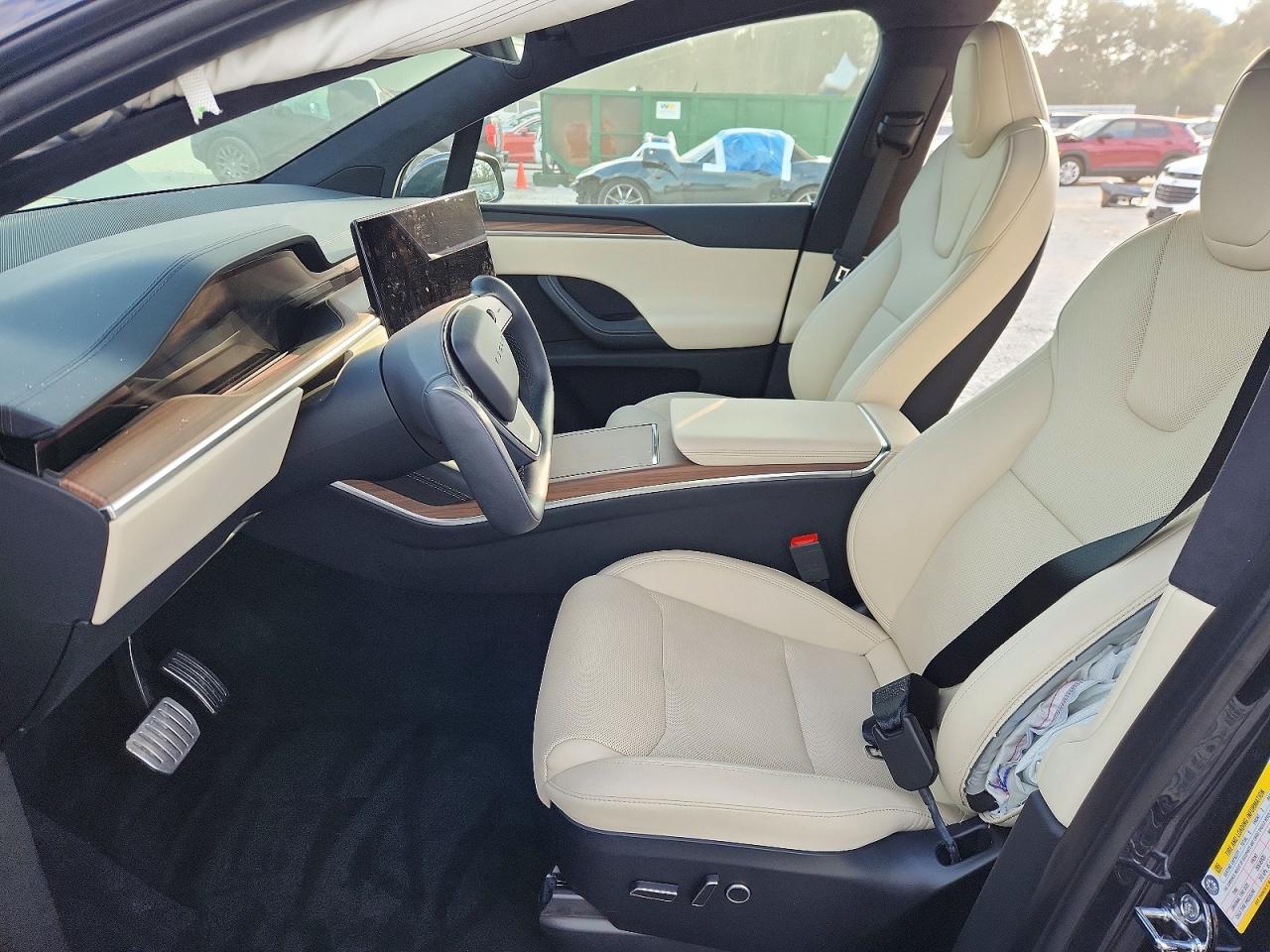2024 TESLA MODEL X photo 7