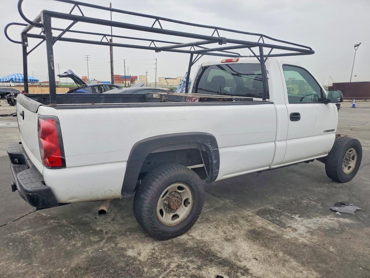 2006 CHEVROLET SILVERADO C2500 HEAVY DUTY photo 3