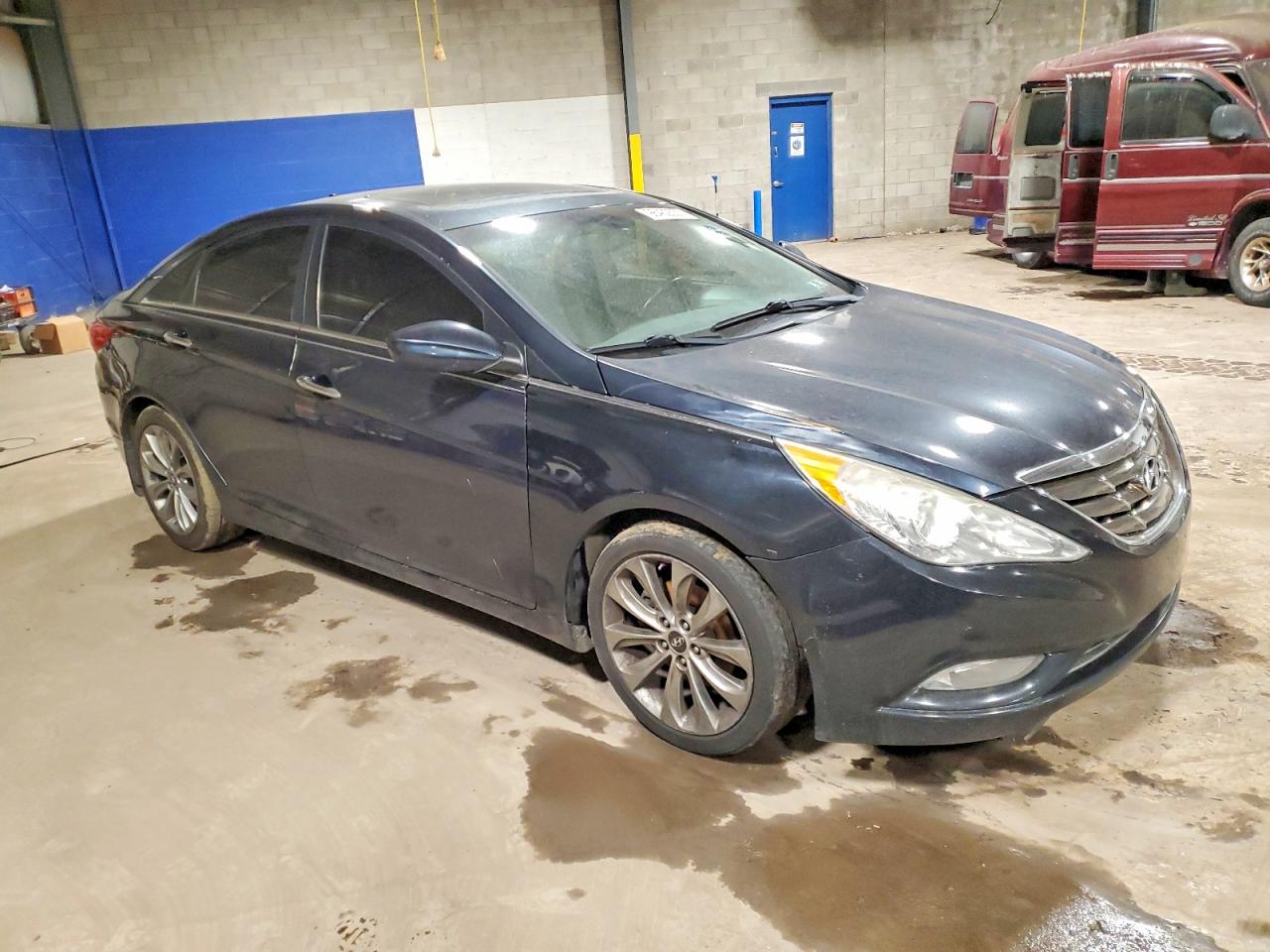 2012 HYUNDAI SONATA SE photo 4