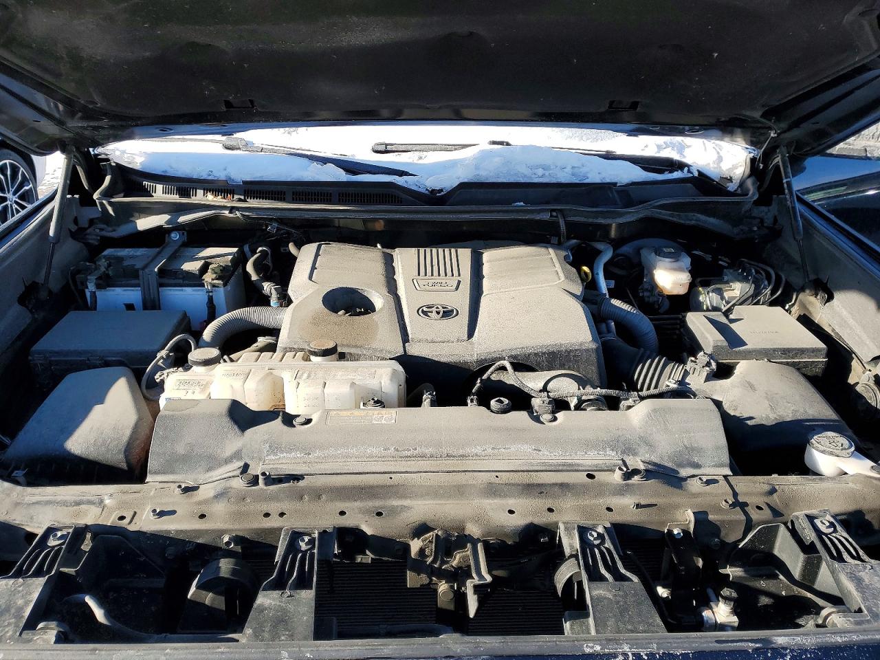 2024 TOYOTA TUNDRA CREWMAX SR photo 31