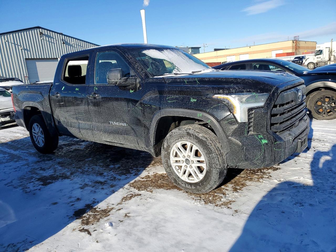 2024 TOYOTA TUNDRA CREWMAX SR photo 10