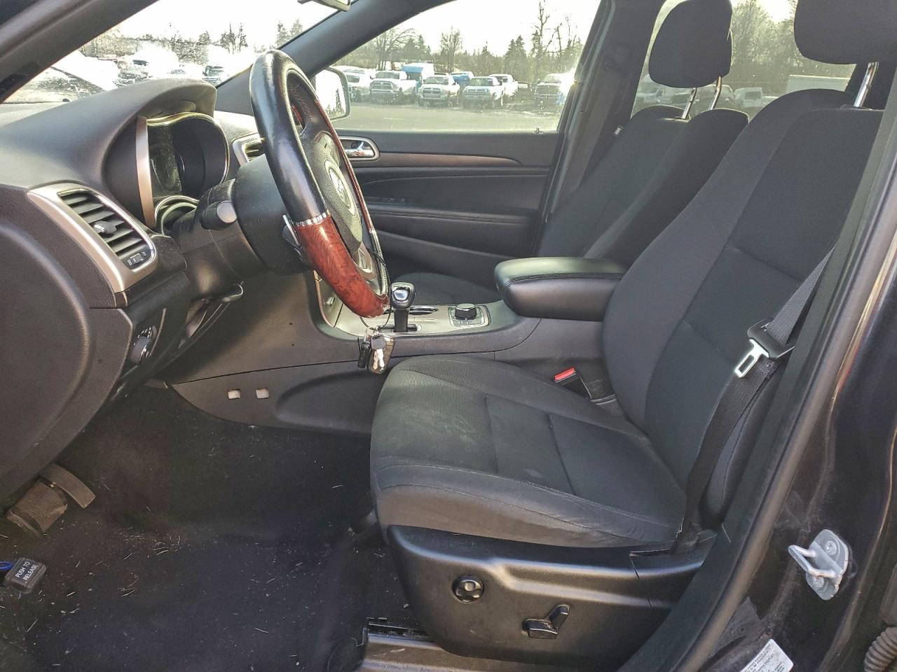 2014 JEEP GRAND CHEROKEE LAREDO photo 19