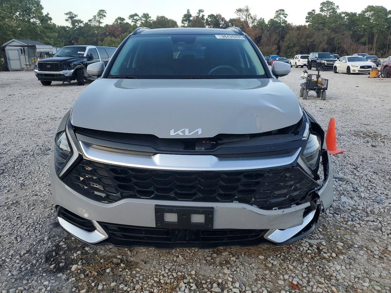 2025 KIA SPORTAGE SX photo 9