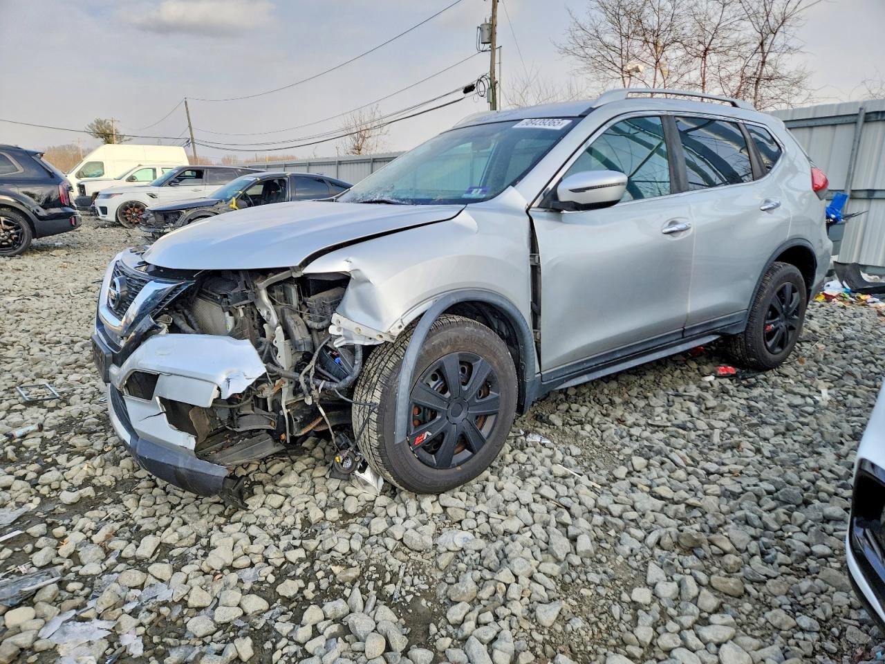 2017 NISSAN ROGUE