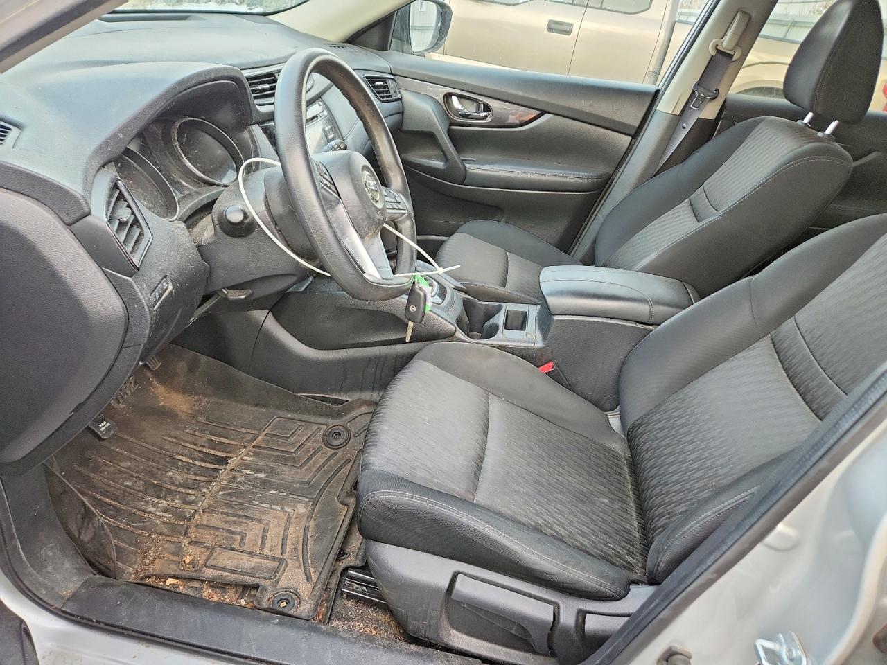 2017 NISSAN ROGUE S photo 7
