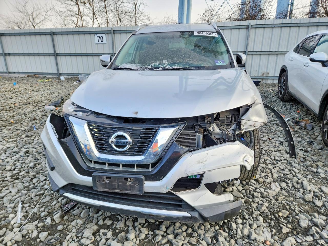2017 NISSAN ROGUE S photo 5