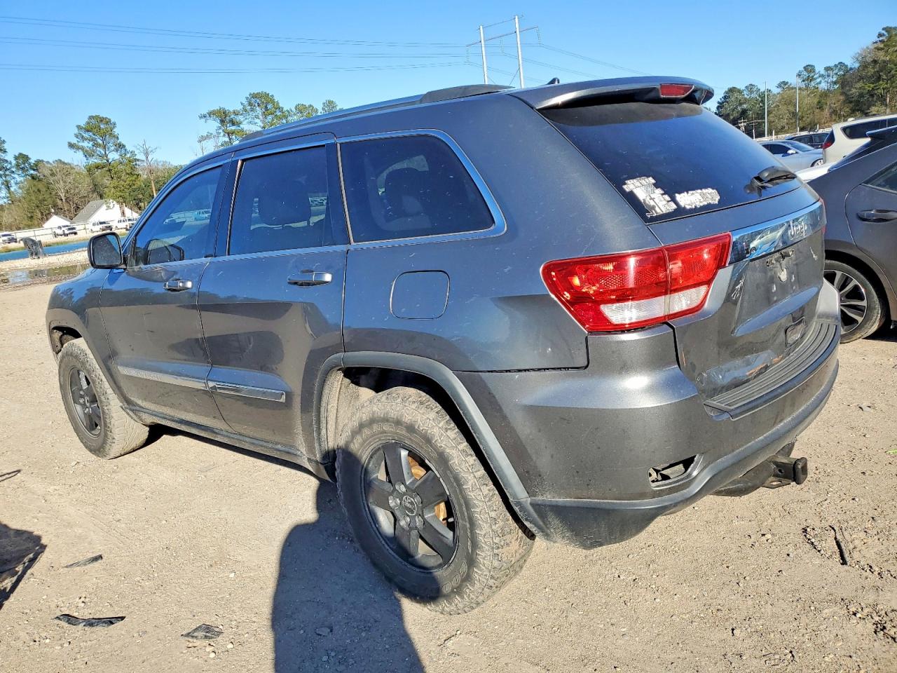 2012 JEEP GRAND CHEROKEE LAREDO photo 3
