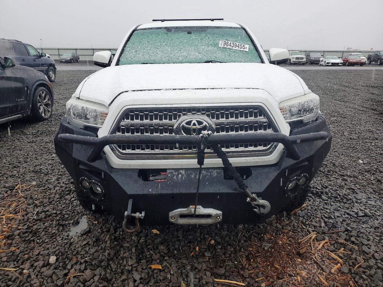 2017 TOYOTA TACOMA DOUBLE CAB photo 5