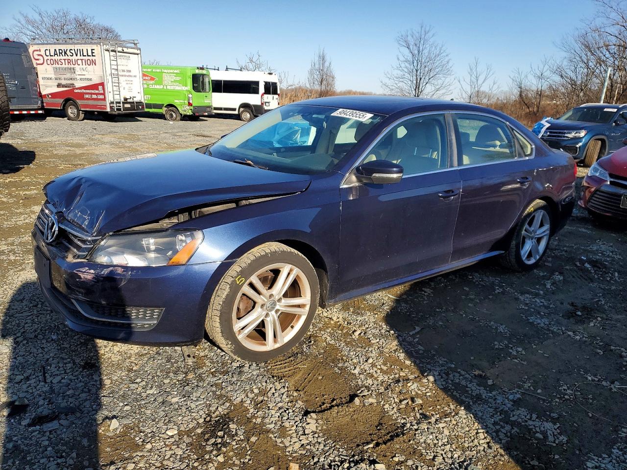 2014 VOLKSWAGEN PASSAT
