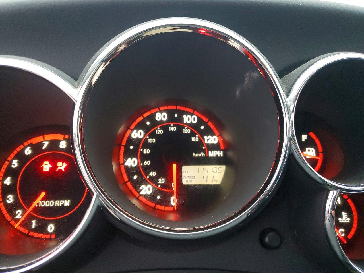 2008 TOYOTA COROLLA MATRIX XR photo 9