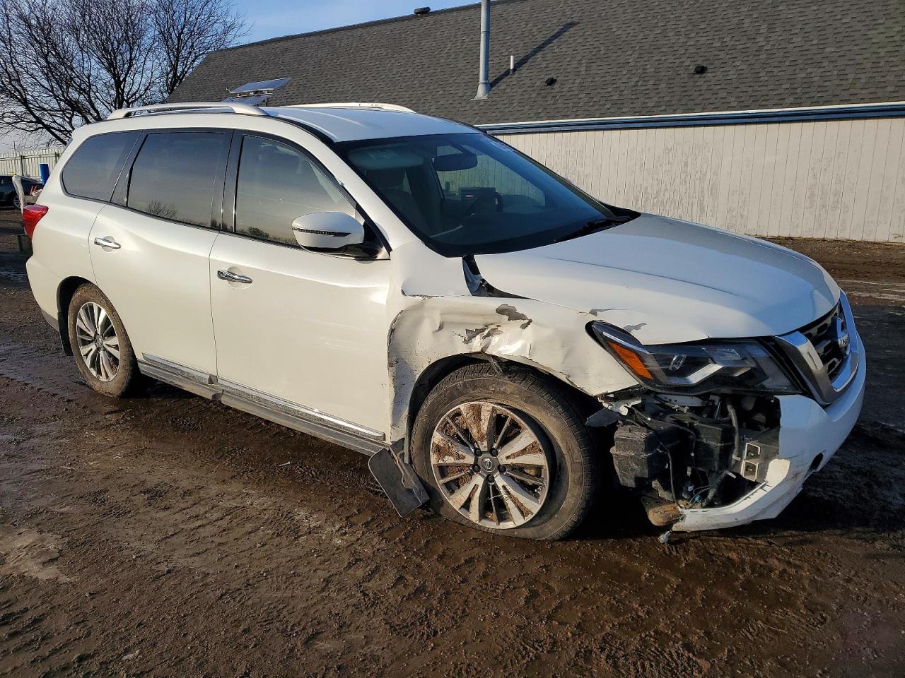 2017 NISSAN PATHFINDER S photo 4