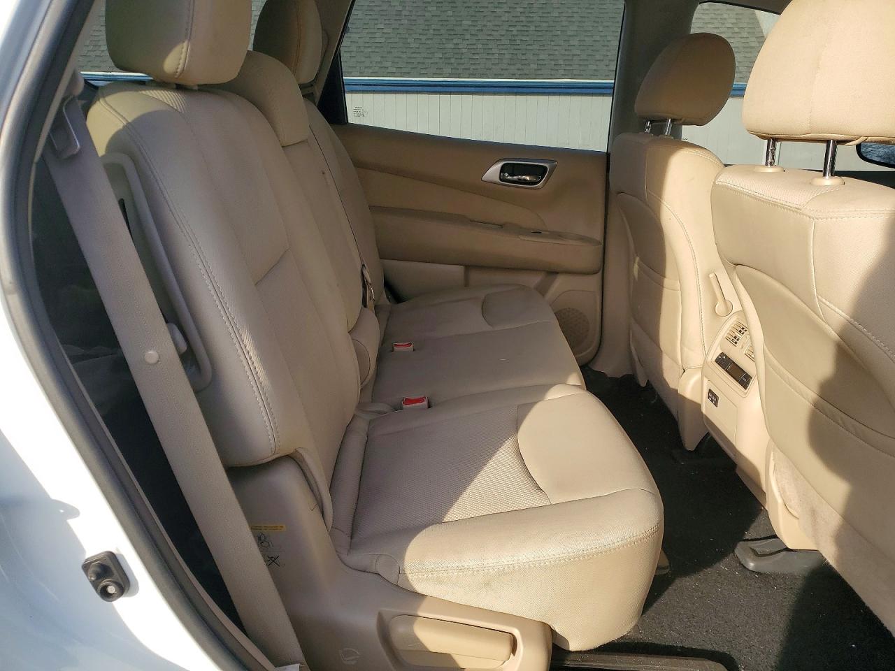 2017 NISSAN PATHFINDER S photo 11