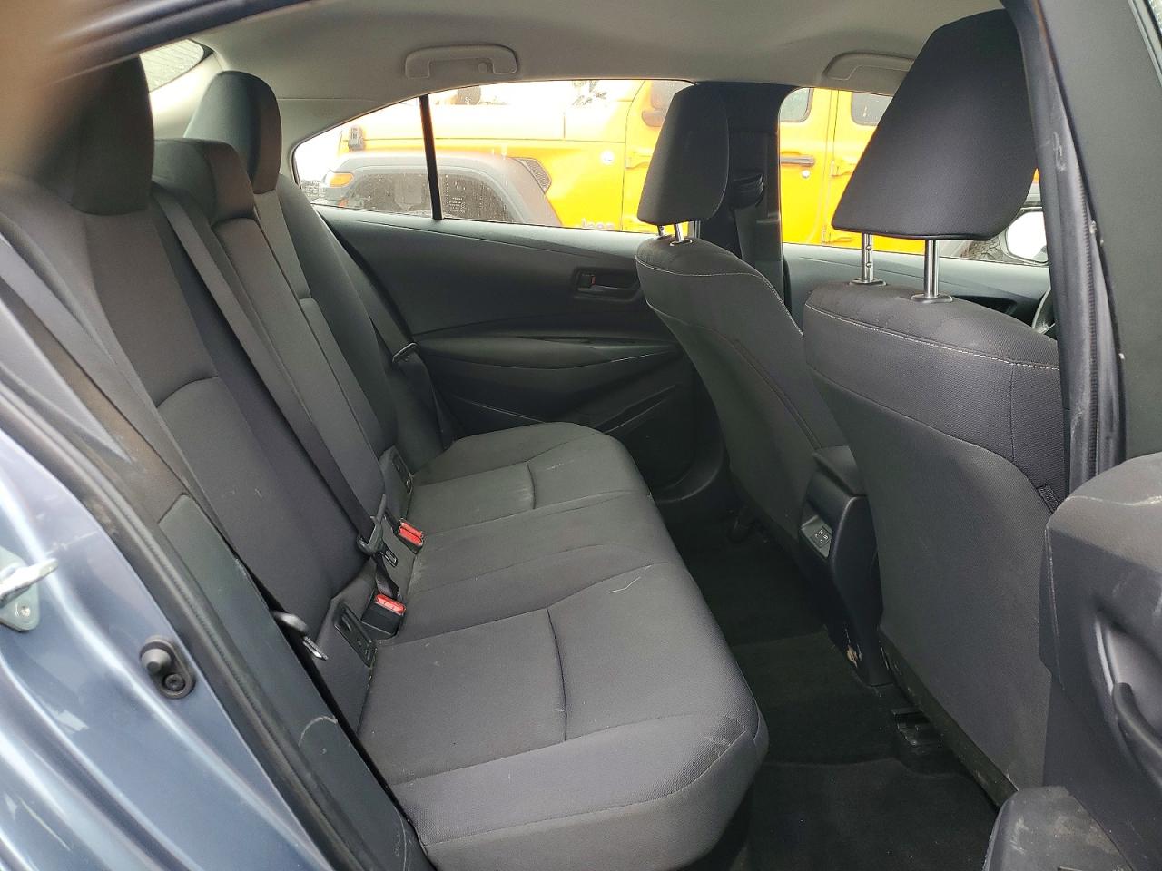 2023 TOYOTA COROLLA LE photo 10