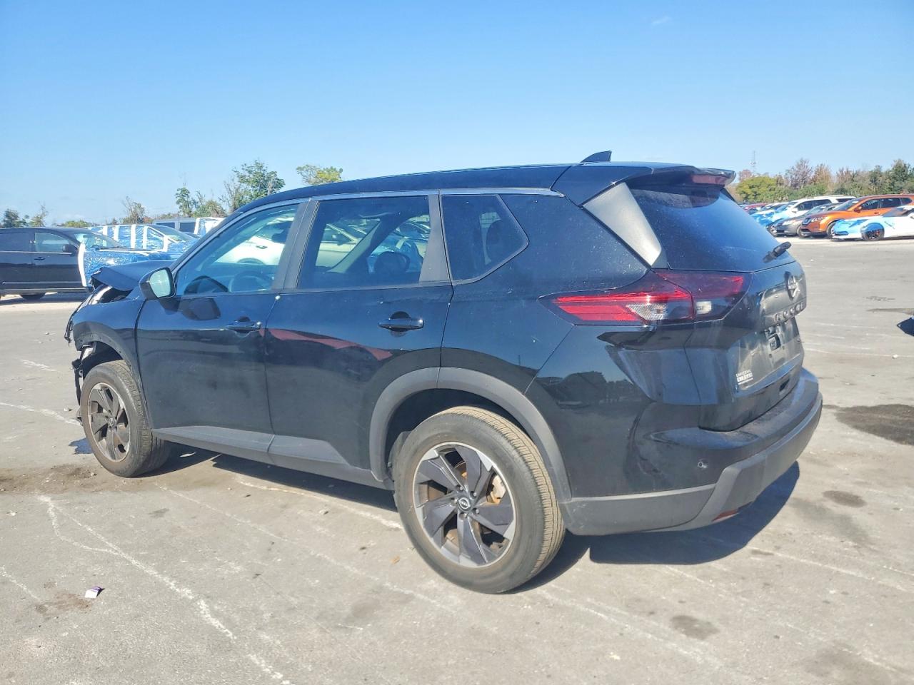 2024 NISSAN ROGUE SV photo 2