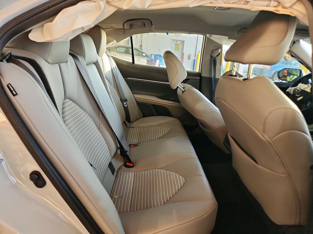 2022 TOYOTA CAMRY SE photo 10