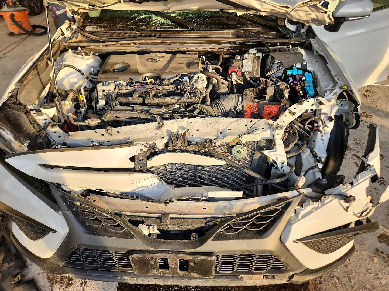 2022 TOYOTA CAMRY SE photo 11