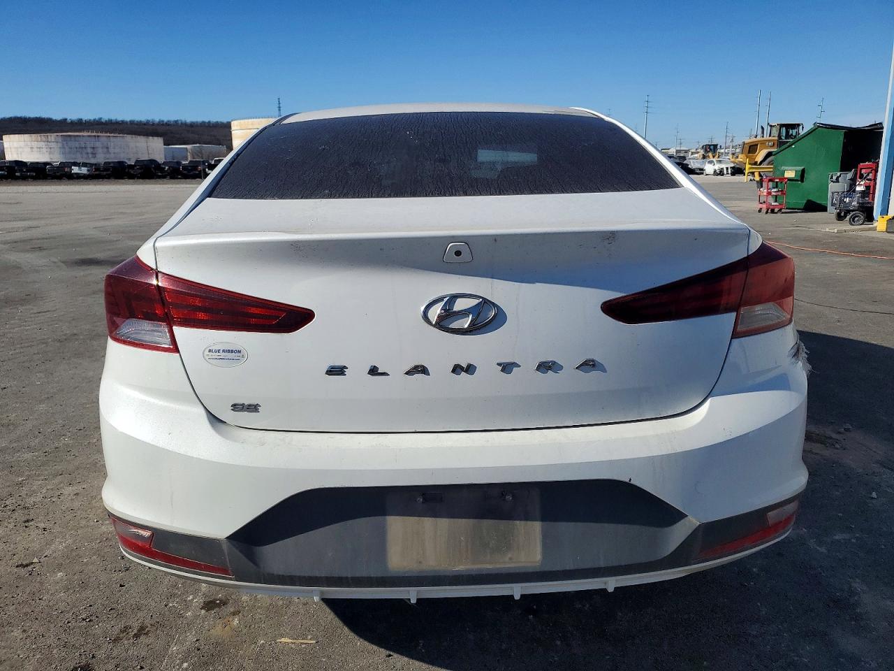 2019 HYUNDAI ELANTRA SE photo 6