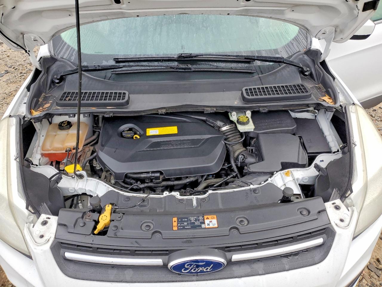 2015 FORD ESCAPE photo 12