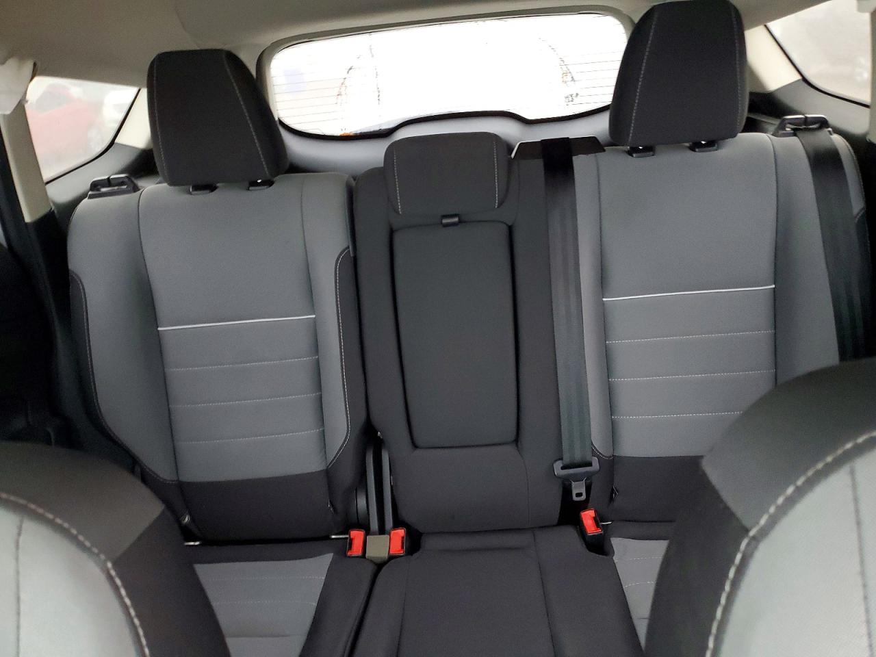 2015 FORD ESCAPE photo 10