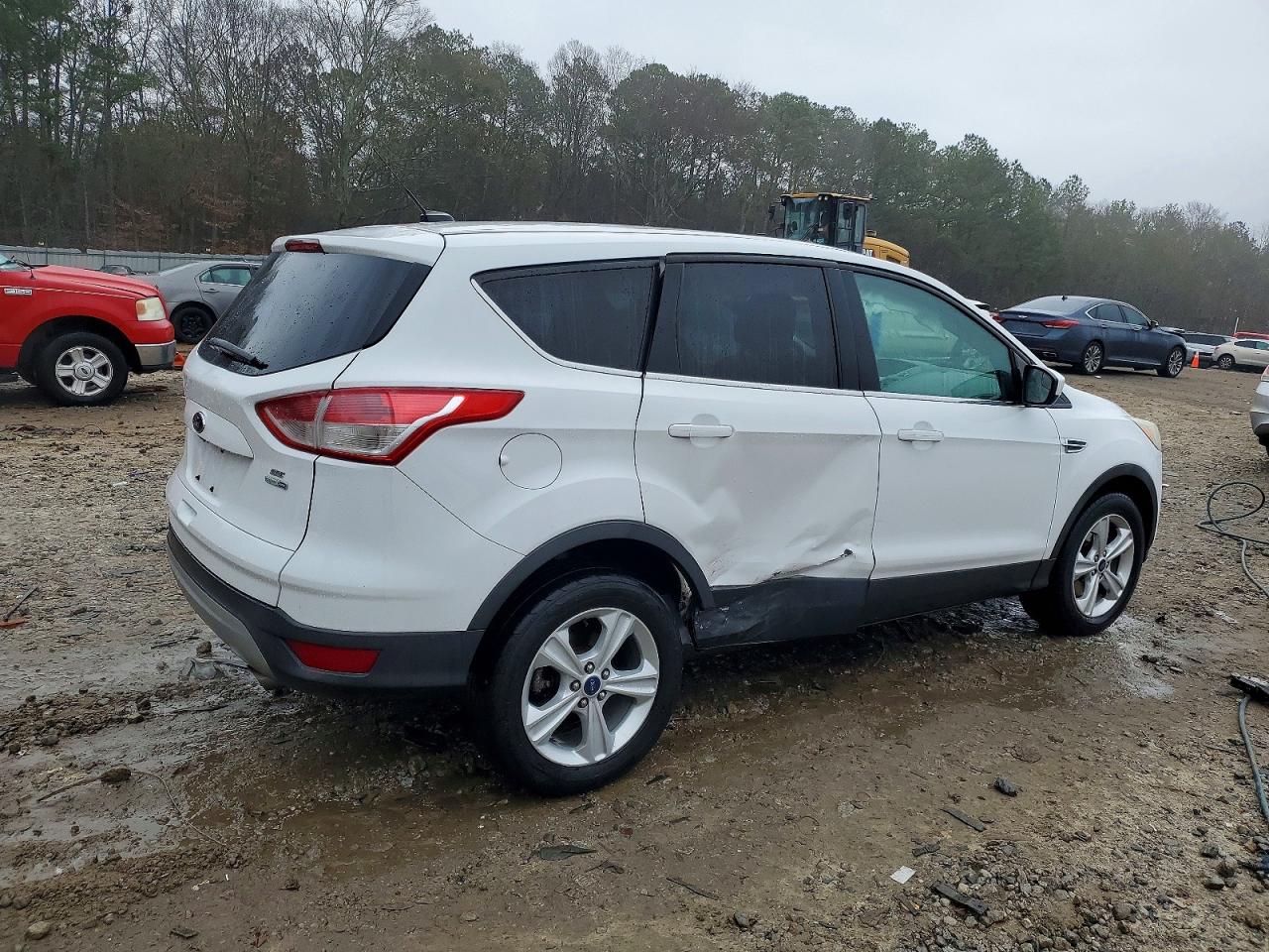 2015 FORD ESCAPE photo 3