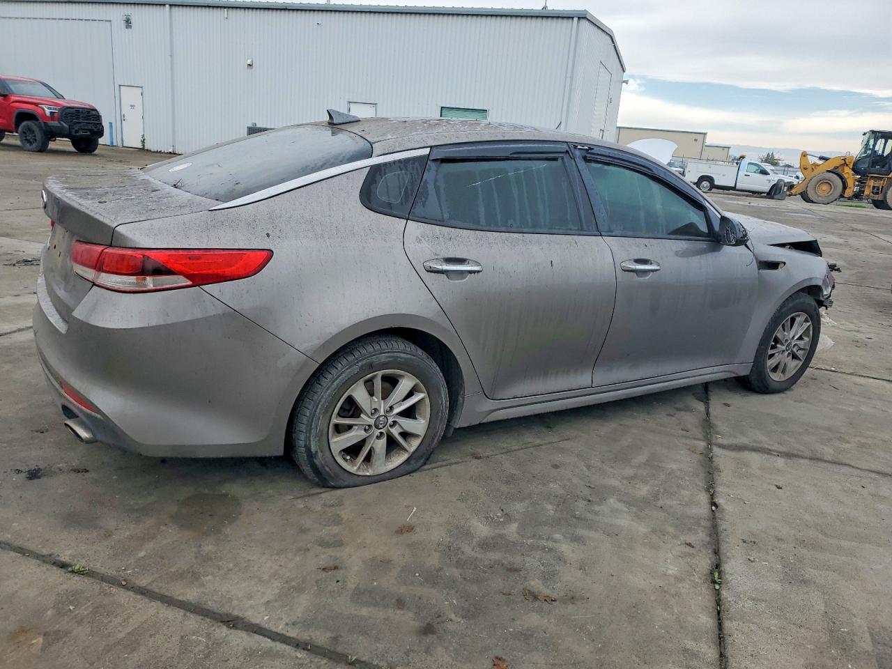 2016 KIA OPTIMA LX photo 3