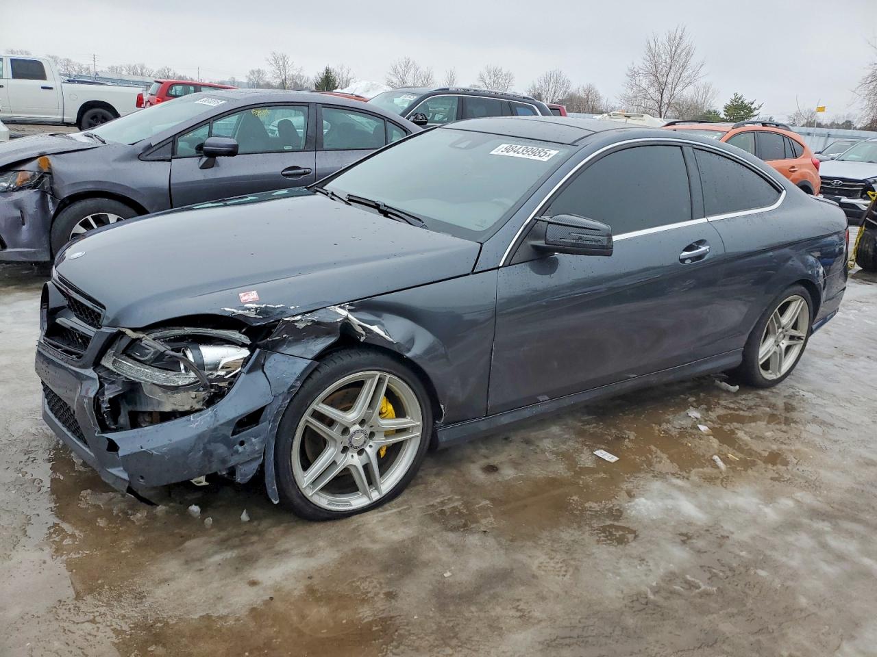 2015 MERCEDES-BENZ C