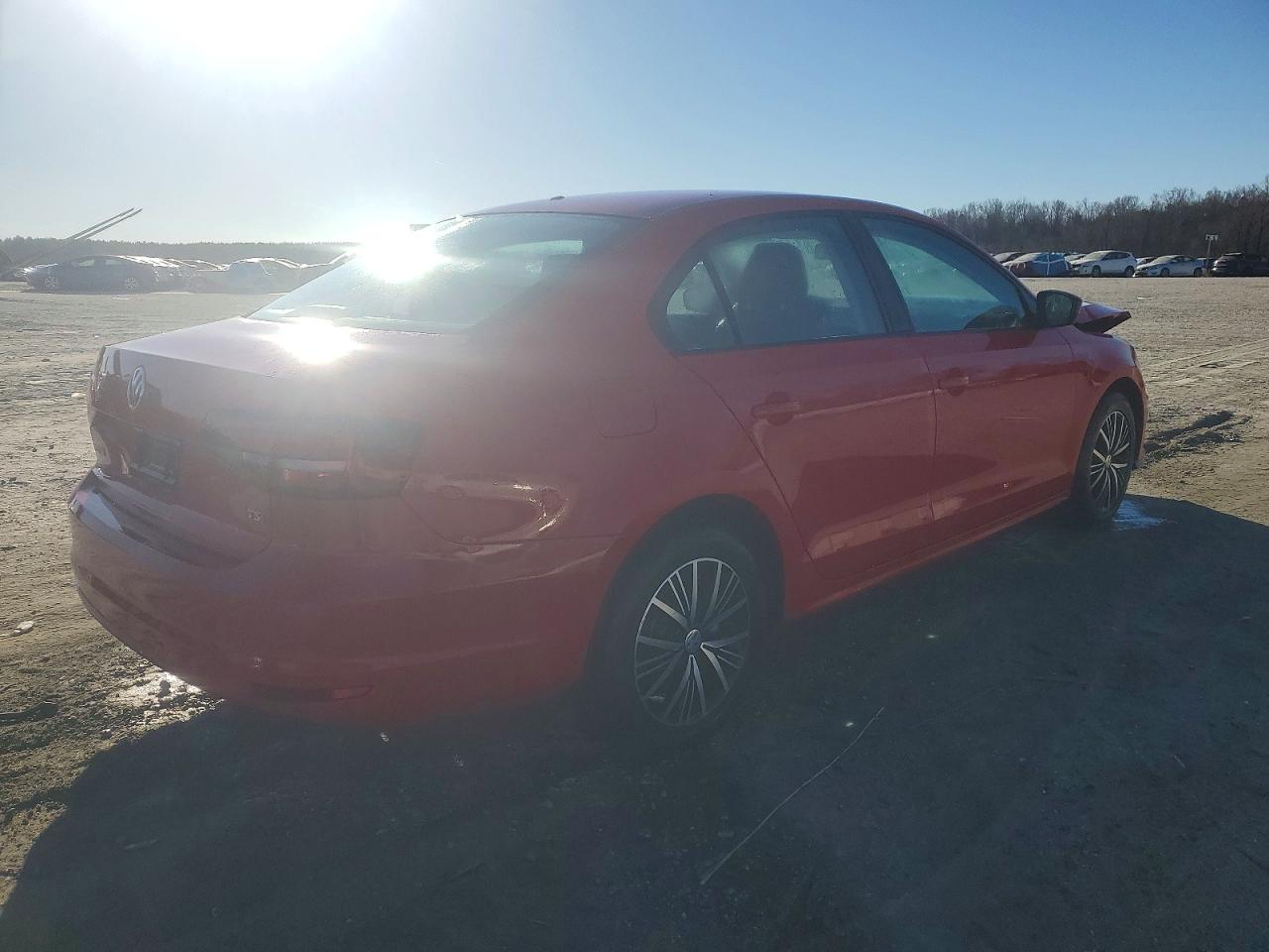 2018 VOLKSWAGEN JETTA SE photo 5