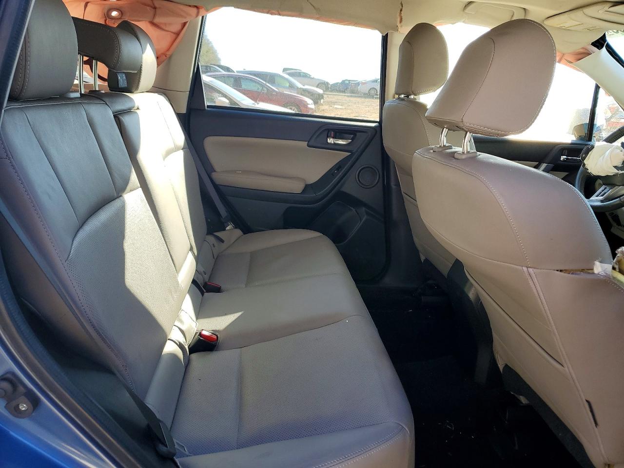 2015 SUBARU FORESTER 2.5I TOURING photo 11