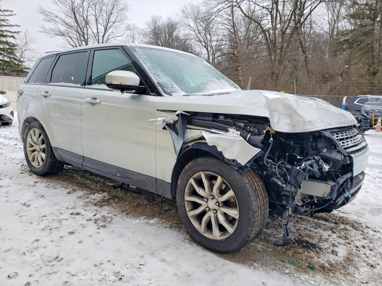 2015 LAND ROVER RANGE ROVER SPORT HSE photo 4
