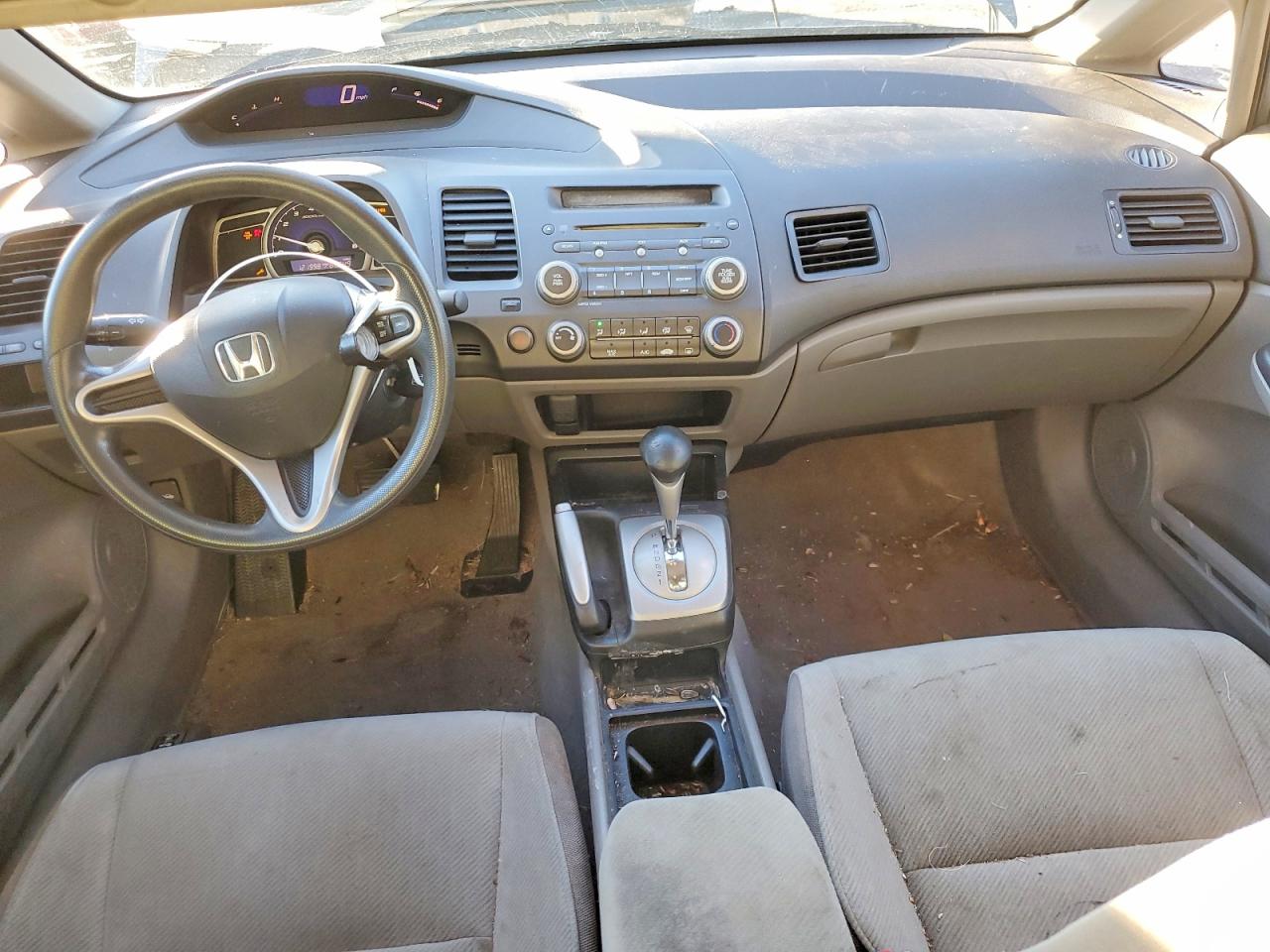 2010 HONDA CIVIC LX photo 22