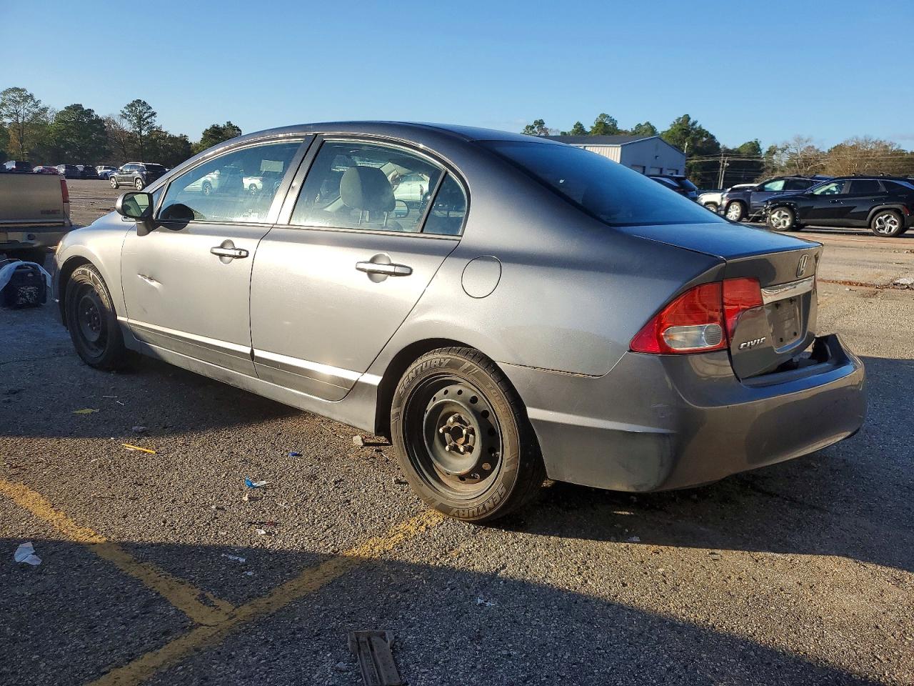 2010 HONDA CIVIC LX photo 4