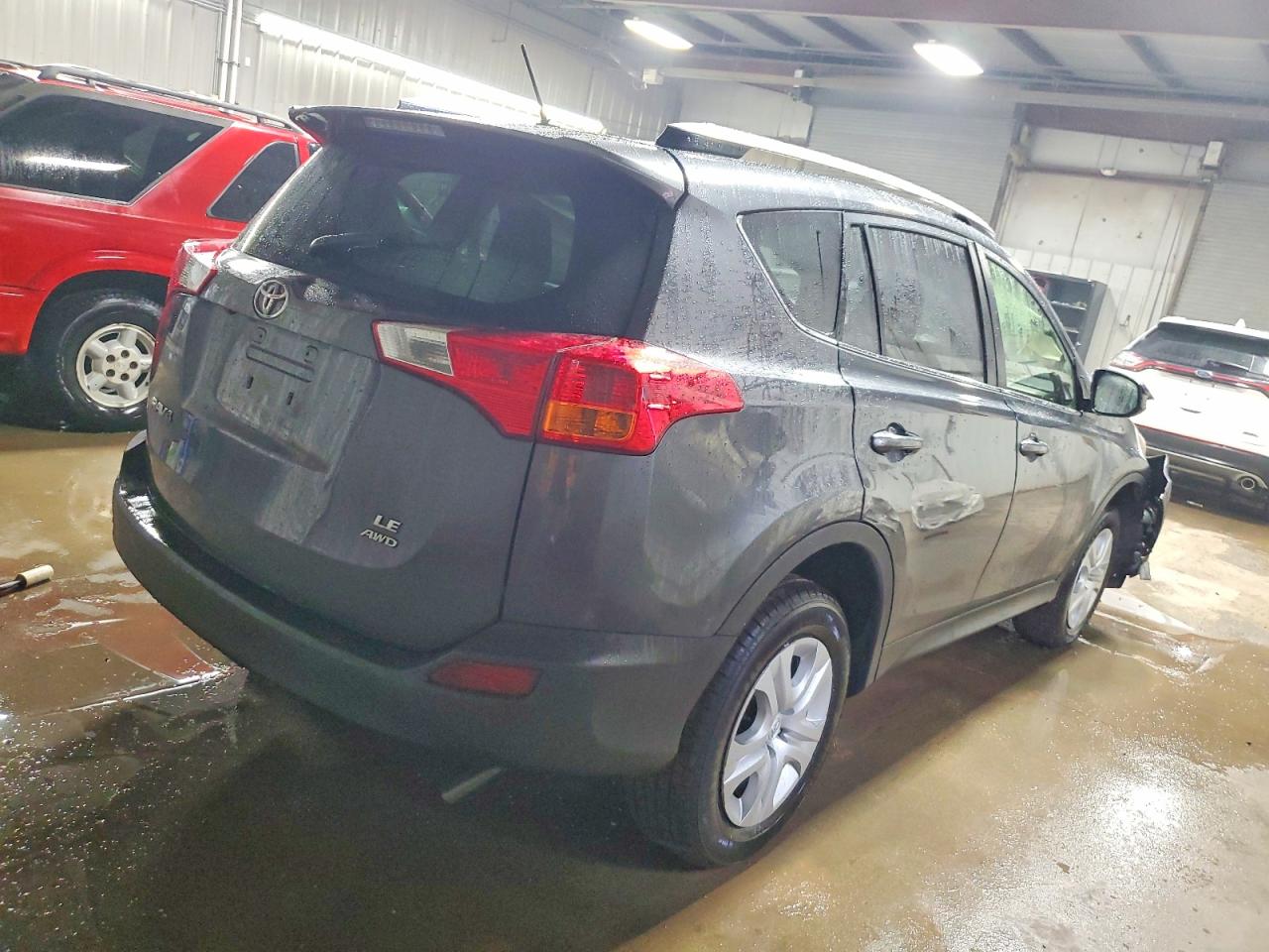 2015 TOYOTA RAV4 LE photo 7