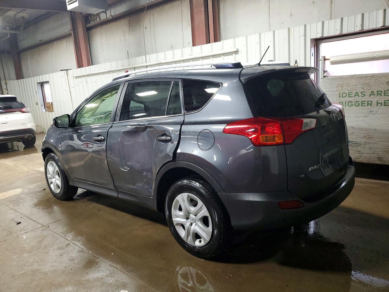 2015 TOYOTA RAV4 LE photo 4