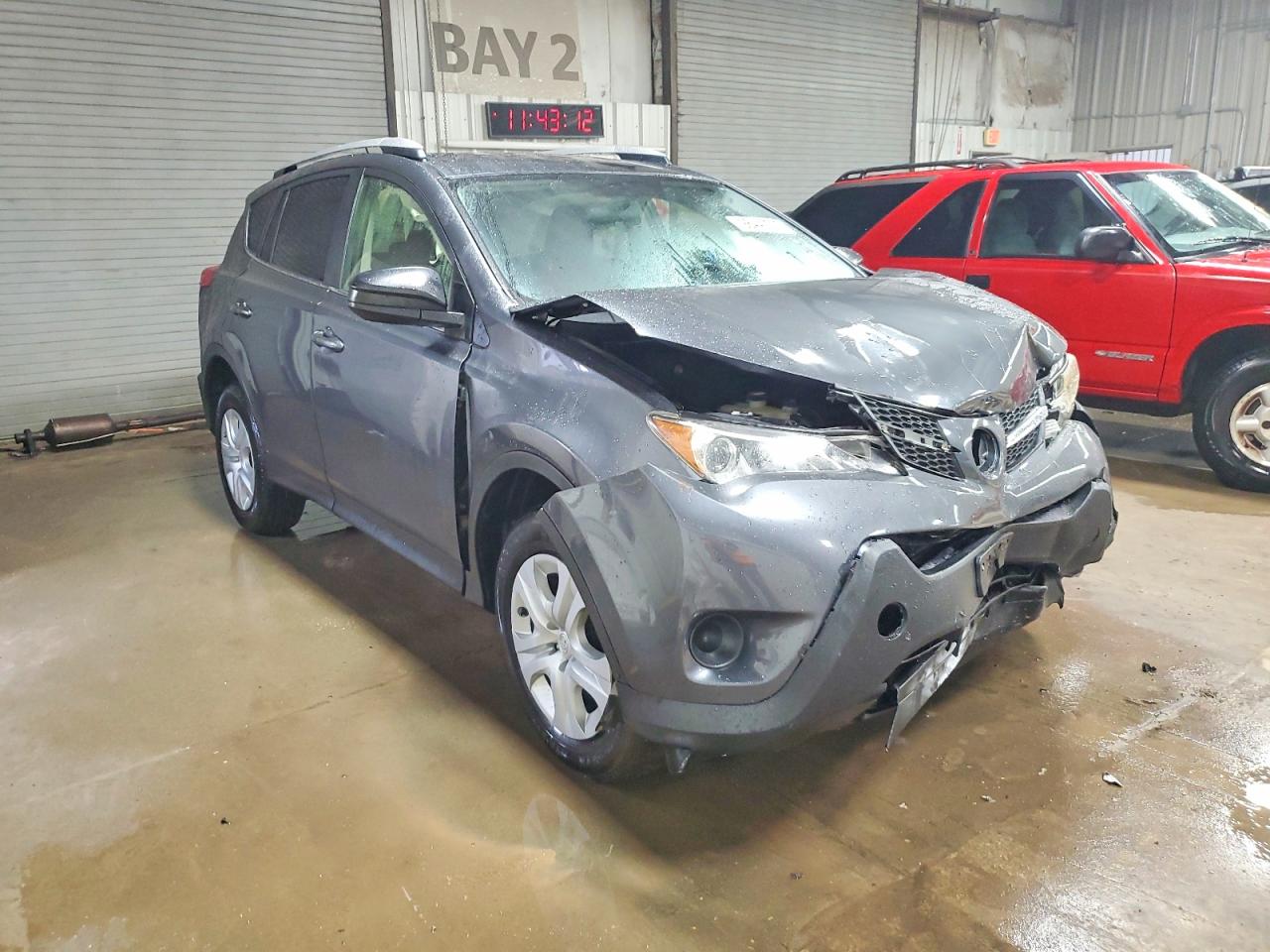 2015 TOYOTA RAV4 LE photo 10