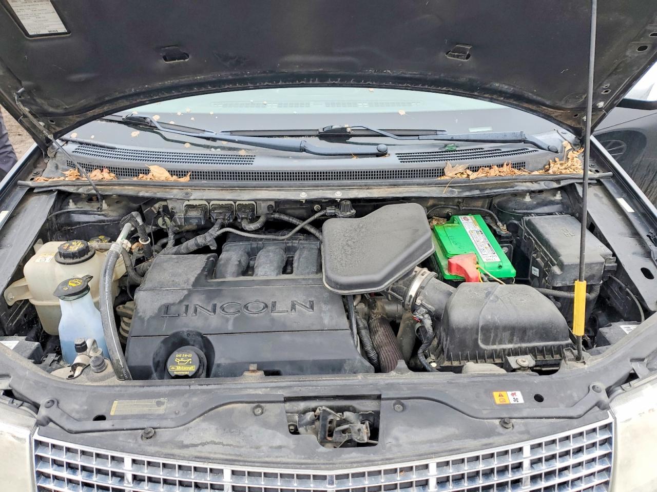 2010 LINCOLN MKX photo 12