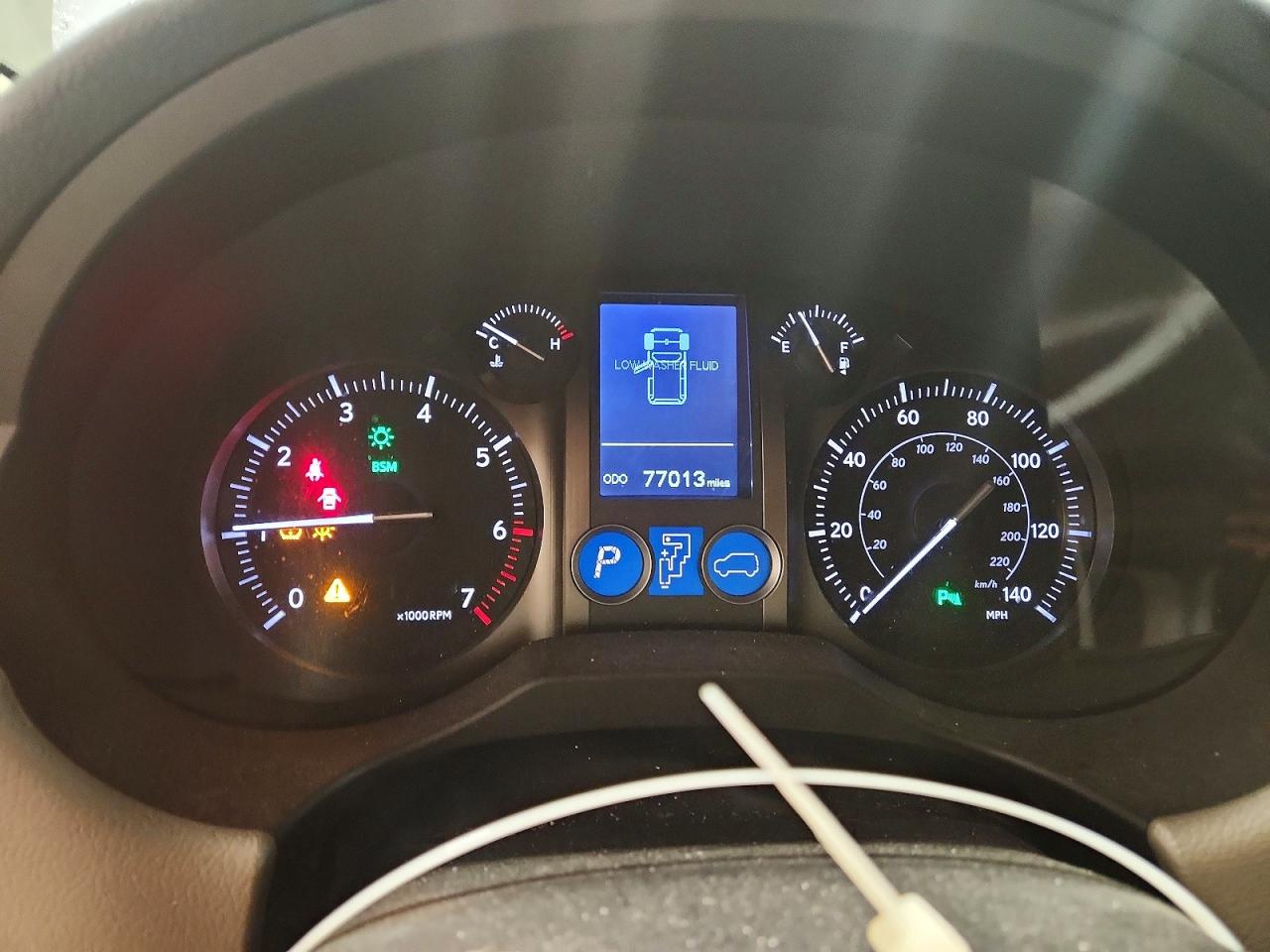 2017 LEXUS GX 460 photo 9