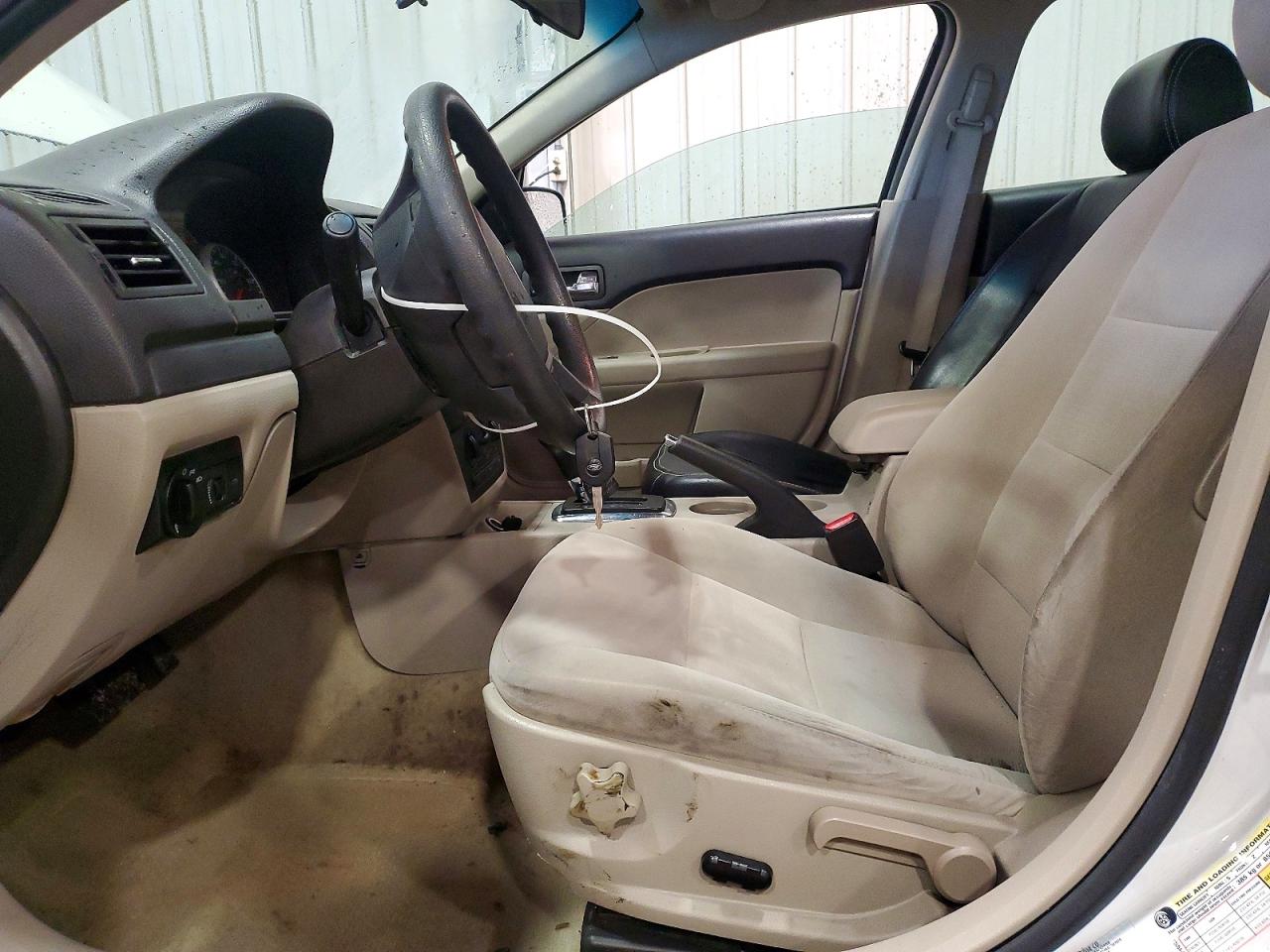 2007 FORD FUSION SE photo 13