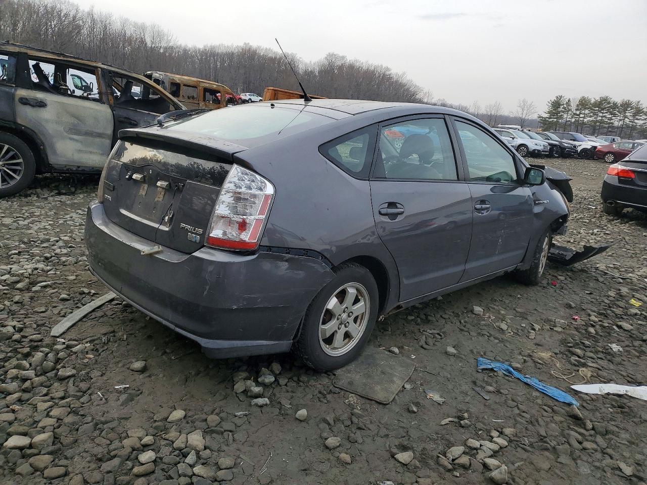 2007 TOYOTA PRIUS BASE photo 3