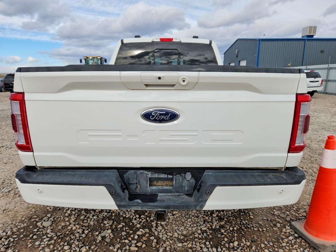 2023 FORD F150 SUPERCREW photo 6