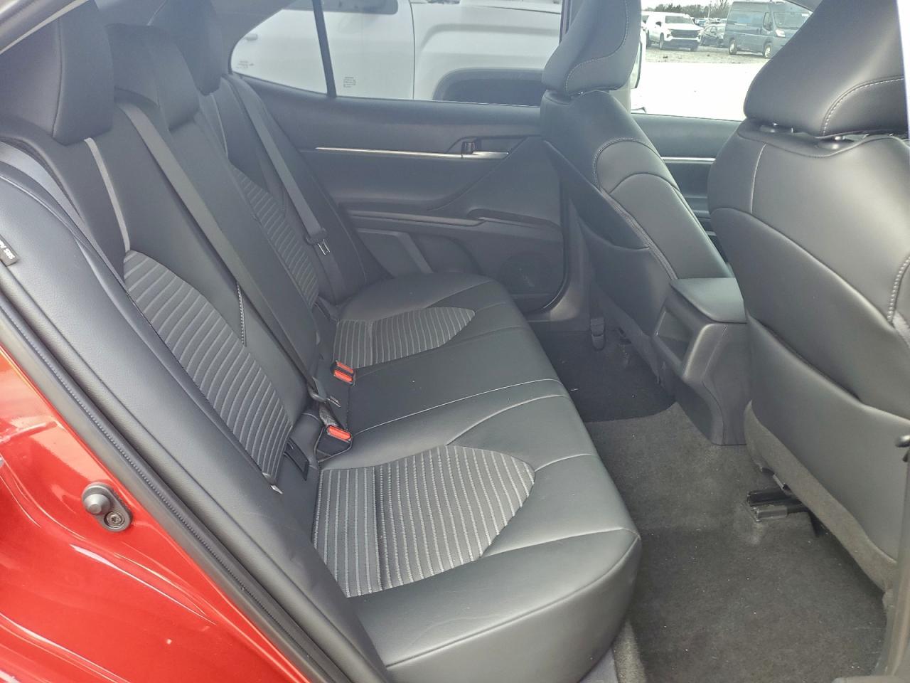 2024 TOYOTA CAMRY SE NIGHT SHADE photo 10