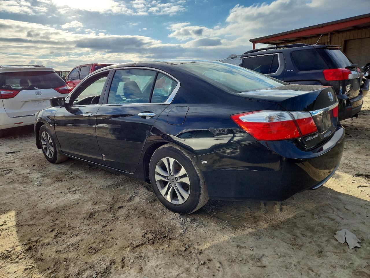 2015 HONDA ACCORD LX photo 4
