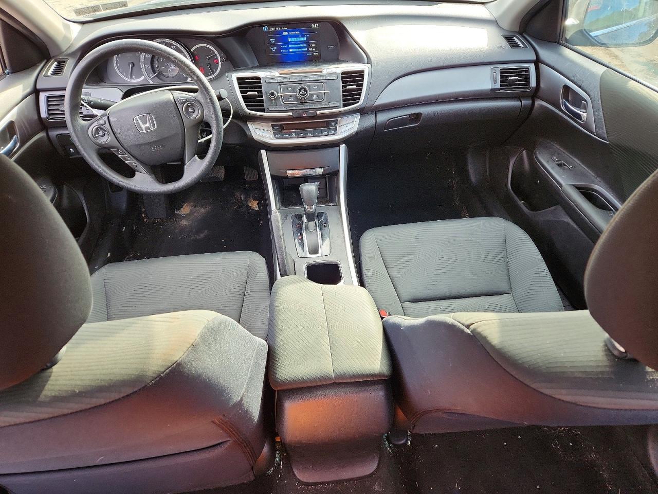 2015 HONDA ACCORD LX photo 22