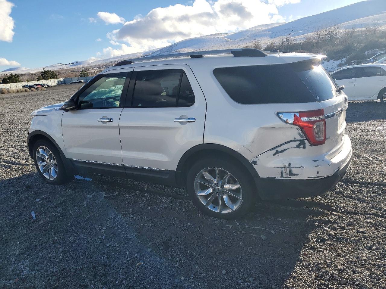 2013 FORD EXPLORER XLT photo 3