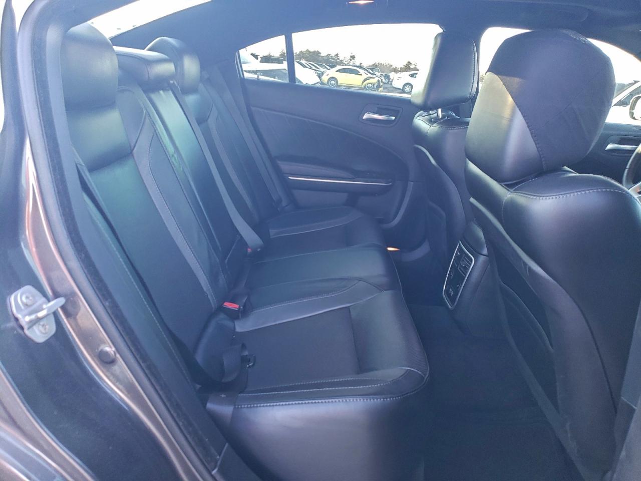 2015 DODGE CHARGER SXT photo 10