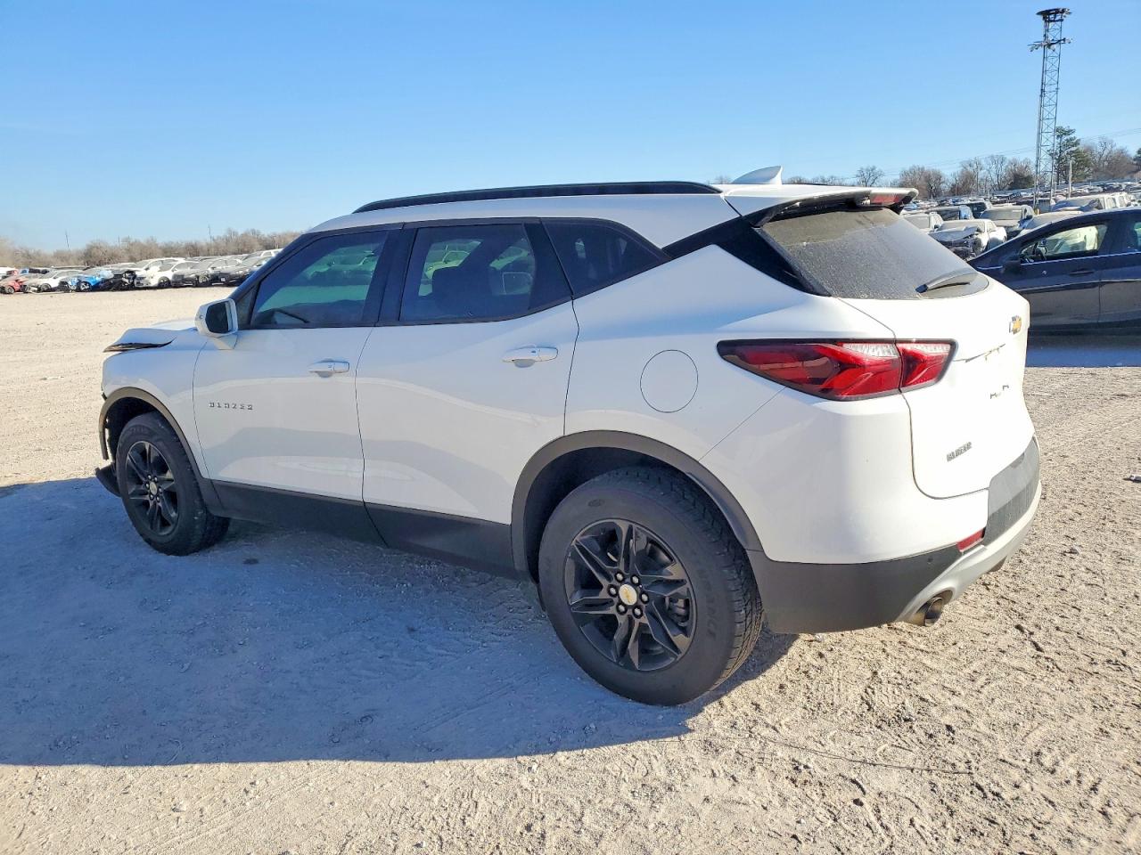 2020 CHEVROLET BLAZER 3LT photo 2