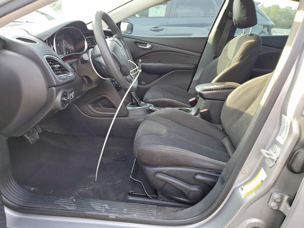 2015 DODGE DART SXT photo 13