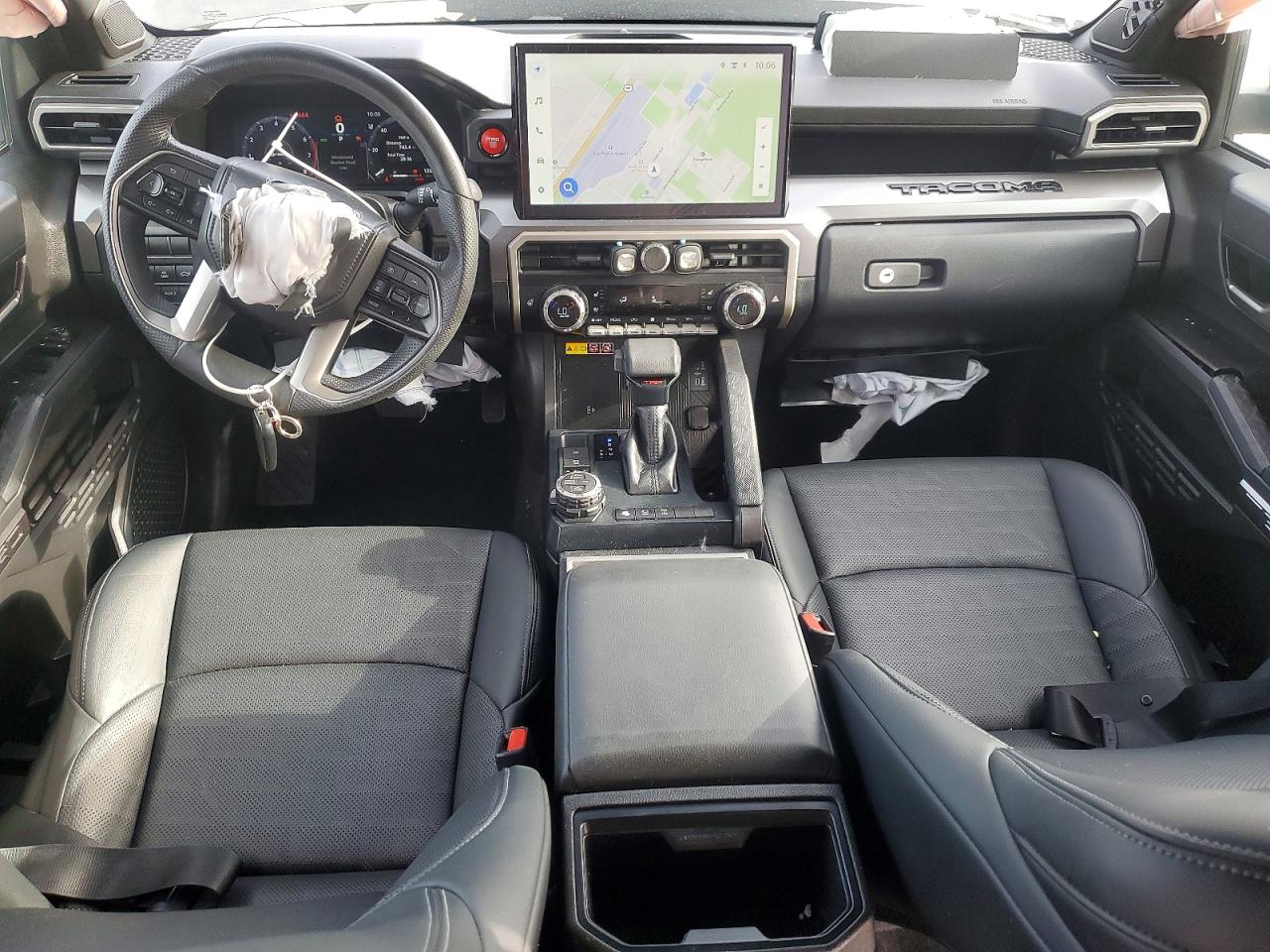 2024 TOYOTA TACOMA photo 22